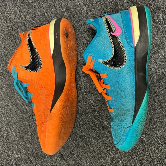 Nike Labron James XX Multicolor Athletic Shoes - Picture 1 of 9